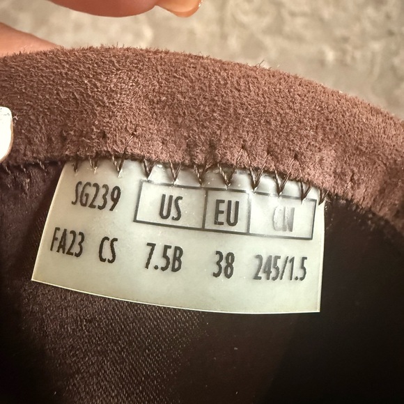 Stuart Weitzman Brown Highland Over-the-Knee Boots- off size 7 & 7.5 NWOT - Picture 14 of 15